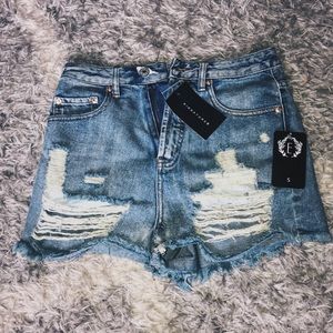 High waist blue jean shorts